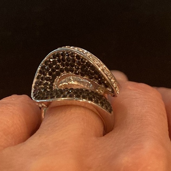 Ebony and Crystal Cocktail Ring - Picture 5 of 5